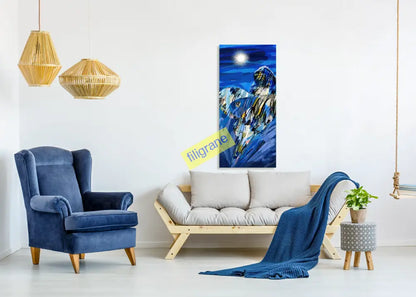 Refuge Sous La Lune Canvas
